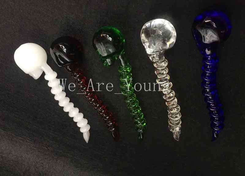 Crâne verre Dabber verre Carb Cap Crossbones style Dabber avec 5 couleurs 5 pouces de longueur pour Quartz Bangers ongles