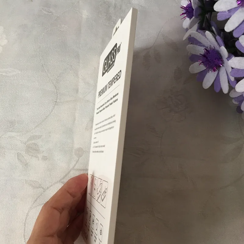 Pakiet detaliczny Pakiet Paperplastic Pakowanie do pudełka Premium Temperted Glass Screen Protector Filmhang Hole 2018 Nowa torba1055051