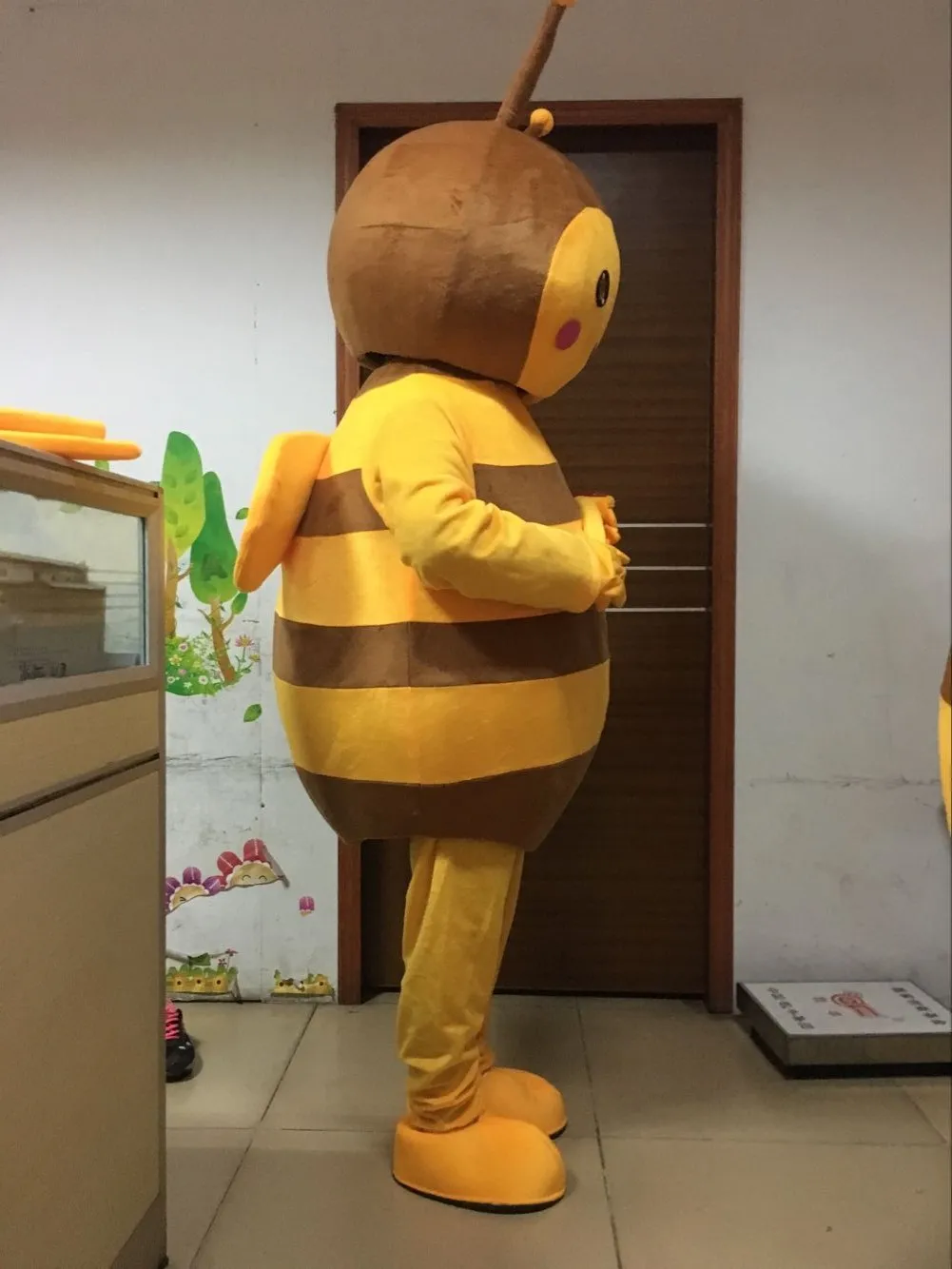 Alta qualidade pequena abelha mascote traje para adultos 100% real imagem frete grátis