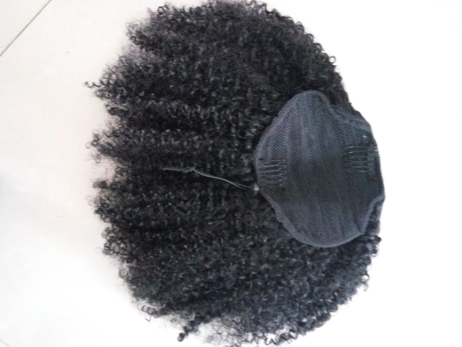 Vrouwen Paardenstaart Haar Extensions Afro Kinky Krullend Haar Paardenstaart Haarsnikel Trekkoord Paardenstaarten Pieces Broodjes Peruca 140G voor zwarte vrouwen # 1