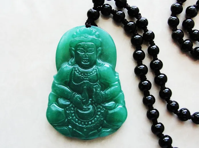 Naturolja Grön Jade Manuell Skulptur Guanyin Bodhisattva (Talisman) Halsband Hängsmycke