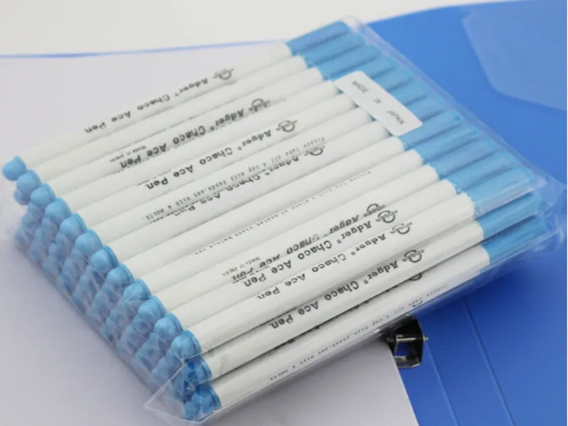 12ピース/セットミシンツール空気消去可能ペンマーカー簡単拭き取り水溶性布のペン一時マーキングテーラーのチョーク