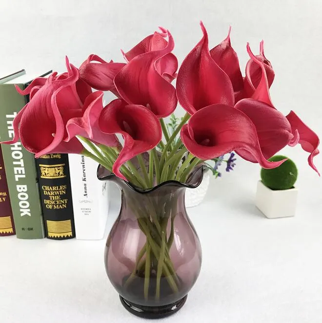 Konstgjord Calla Lily Flower Simulation Real Touch Blommor Hand Bouquet Flores Bröllopsdekoration Fake Flowers Party Supplies G724