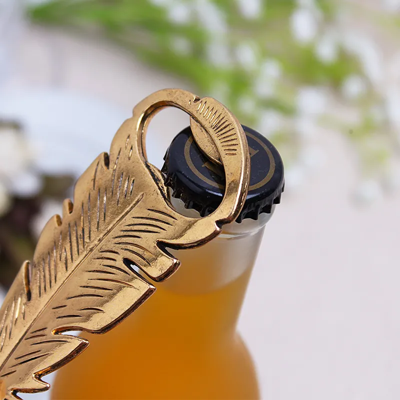 Retro pluma del oro botella del cromo de la boda del abrelatas de la cerveza Abridores favorece a las fuentes del partido del favor de la Navidad nuevo regalo