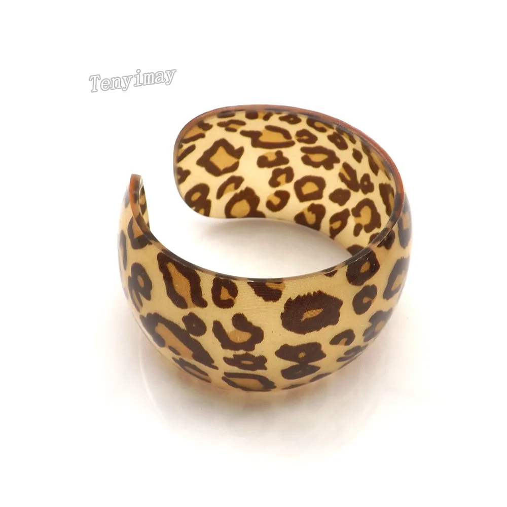 Acrylic Bangle Fashion Mixed Color Leopard Printed Opened Wide Bangle For Promotion Wholesale 