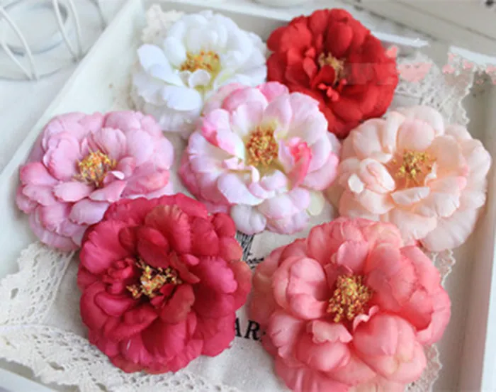 50 stks gratis verzending Goede camellia hoofd kunstmatige zijden bloem voor thuis, tuin, bruiloft, vakantie schoonheids hoofd of kleding decoratie op vakantie