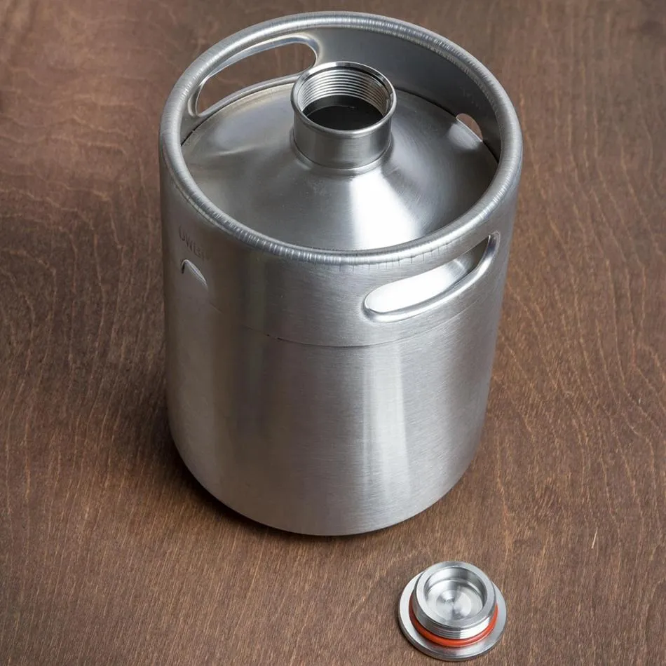 NEW Stainless Steel 2L Flagon Hip Flasks Mini Beer Bottle Barrels Beer Keg Screw Cap Beer Growler Homebrew Wine Pot Barware Party WX-C07