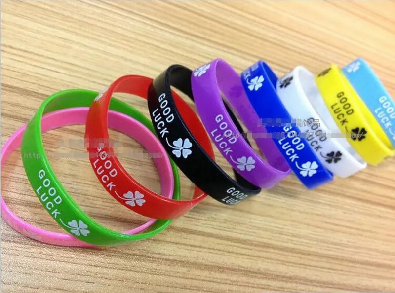 mixed Colors Good Luck Clover Silicone Rubber Elastic Bracelet Wrist Band for Women Men Fashion Jewelry Bangle245F