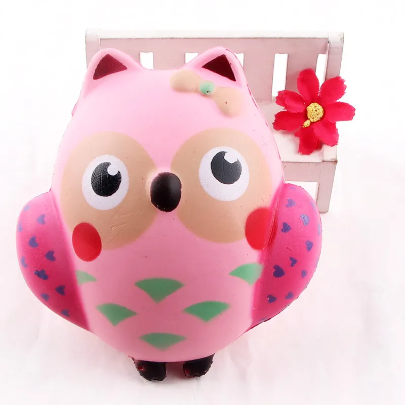 Groothandel 12 cm Leuke Squishy Kawaii Pink Owl PU Zachte Slow Rise Telefoon Strap Squeeze Break Kids Toy Verlichten Angst Fun Gift