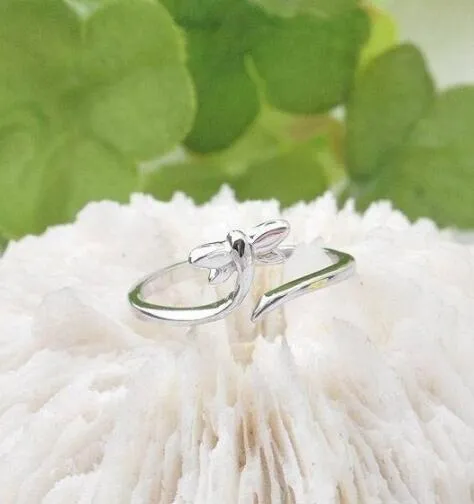 925 Gümüş Kaplama Yüzükler Lüks Moda Kore Takı Kaplama Beyaz Altın Nişan Yüzüğü Kadınlar için Kaplama Açık Yusufçuk Yüzük Boyutu