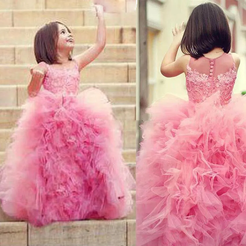 Niedliche Ballkleid-Tutu-Blumenmädchenkleider für Hochzeiten, gerüschter Tüllrock, bodenlange Spitze, rosa Mädchen-Festzug-Kleider, Kleinkind-Kleider