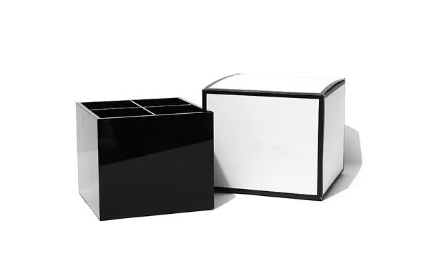 Klassisk C Kvinnor Makeup Verktyg Hållare Kosmetisk Borste Bucket Beauty Pen Storage Box Skönhetsväska med presentförpackning