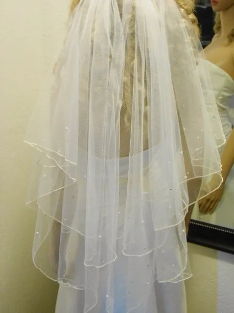 Długość łokcia Szampan Biały Ivory Wedding Veil One warstwa Linia Edge Rosa Pearl Welony Bridal z grzebieniem