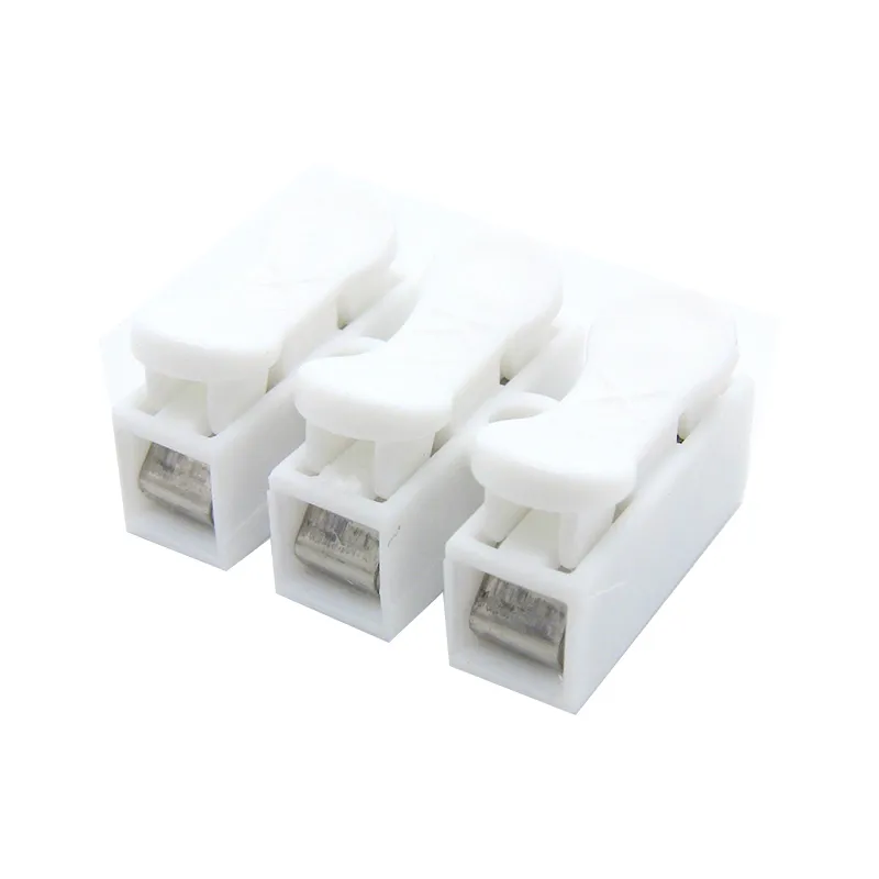 (20 stuks / partij) 3P veerconnectoren draad zonder lassen Geen schroeven Snelle connector kabelklem Terminal Block 3 Way Easy Fit voor LED Str