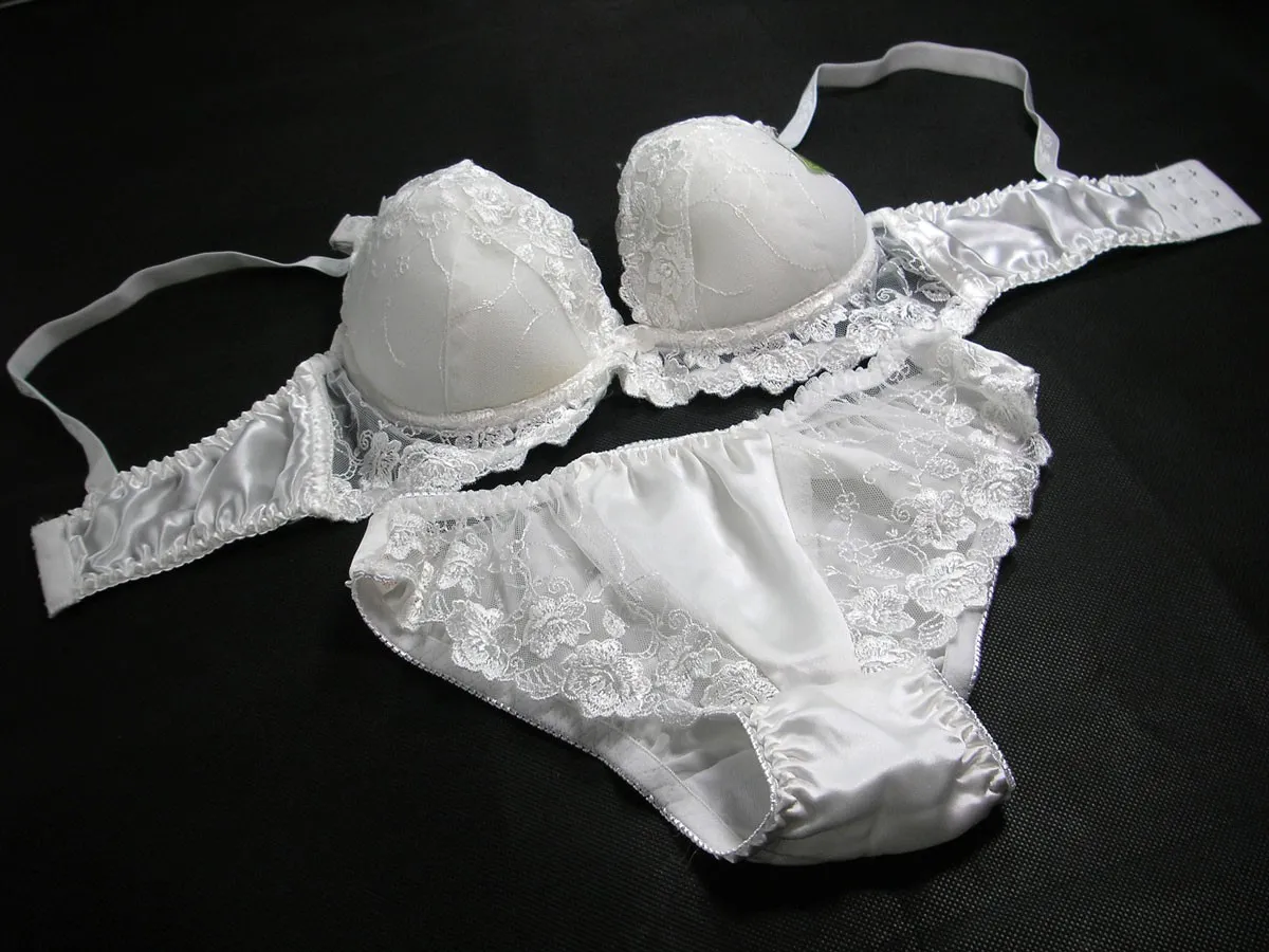 Pure Silk Lacy Underwire Bra Set In Thinly Padded Cup And Saucer 32C 42C  From Kevinqian789, $24.16