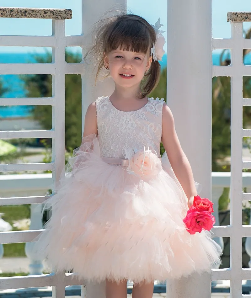 Cute Lace Ball Gown Flower Girl Dresses Knee Length Baby Gowns With Sash Tiered Cupcake Pageant Dress