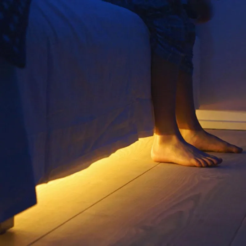 Under Bed Motion Aktiverad belysning med PIR-sensorbädd Ljus Flexibel LED-bandbelysning med automatisk avstängningstimer