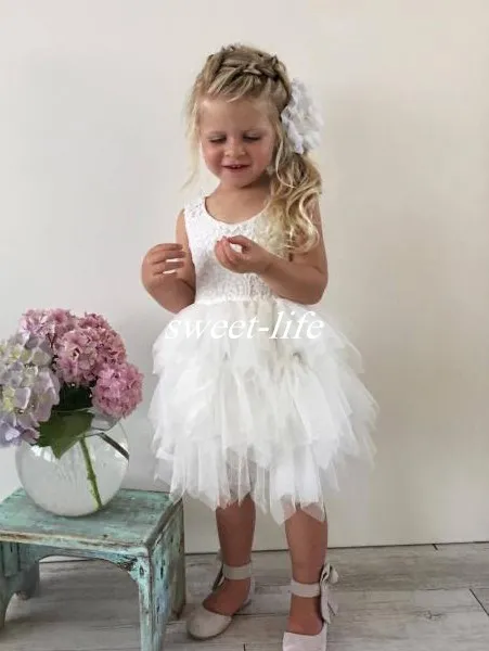 Cute Boho Wedding Flower Girl Dresses Toddler Infant Baby White Lace Ruffles Tulle Jewel Neck Little Child Formal Party Dress274i
