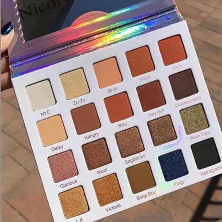 2018 Nyår och violett Voss Pro Eye Shadow Palette 20 Färger Ögonskugga Palett Toppkvalitet FreeShipppiing