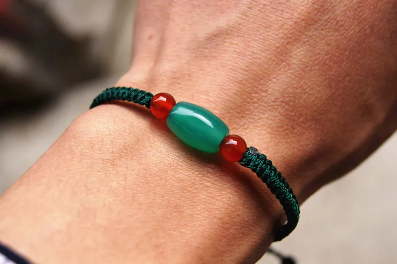 Pure hand-woven dark green, caramel, 4 red agate beads + 1 green roller agate beads, lucky bracelet.