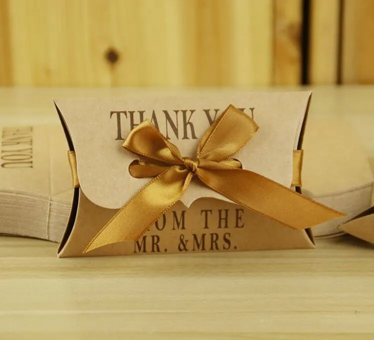 Kraft Paper Pillows Quare Candy Box Rustic Wedding Favors Candy Holder Bags Wedding Party Present Boxes With Ribbon lot5653906