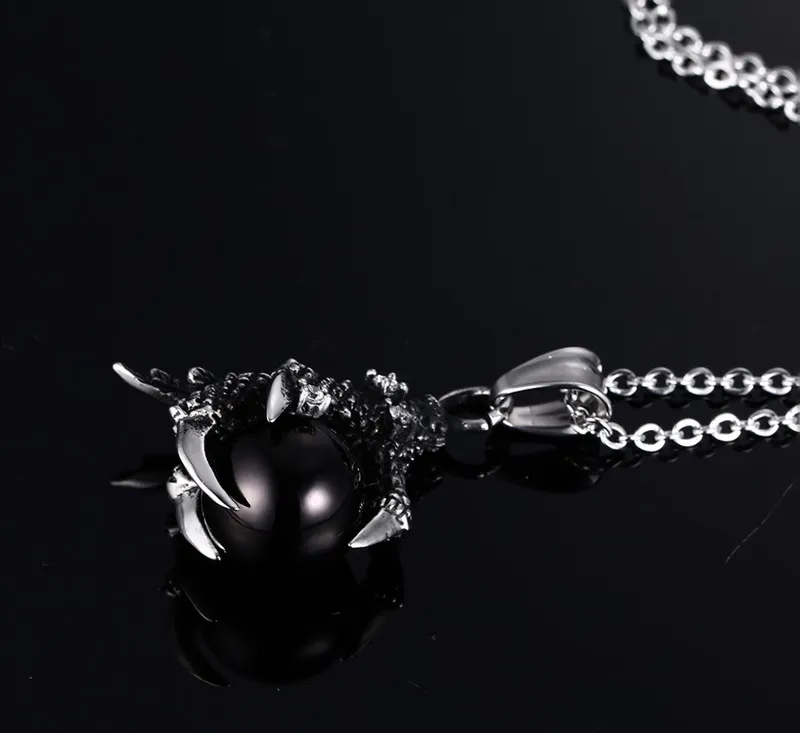 Men's Jewelry Vintage Pendant Necklaces Gothic Biker Tribal Stainless Steel Dragon Claw Bead Necklace 50cm Chain PN-459