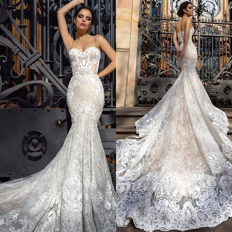 Abiti da sposa a sirena vintage Scollo a spaghetti Abiti da sposa Appliques Pizzo Sweep Lunghezza Backless Robe de mari￩e