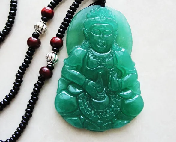 Natural Oil Green Jade Handleiding Sculptuur Guanyin Bodhisattva Talisman Ketting Hanger