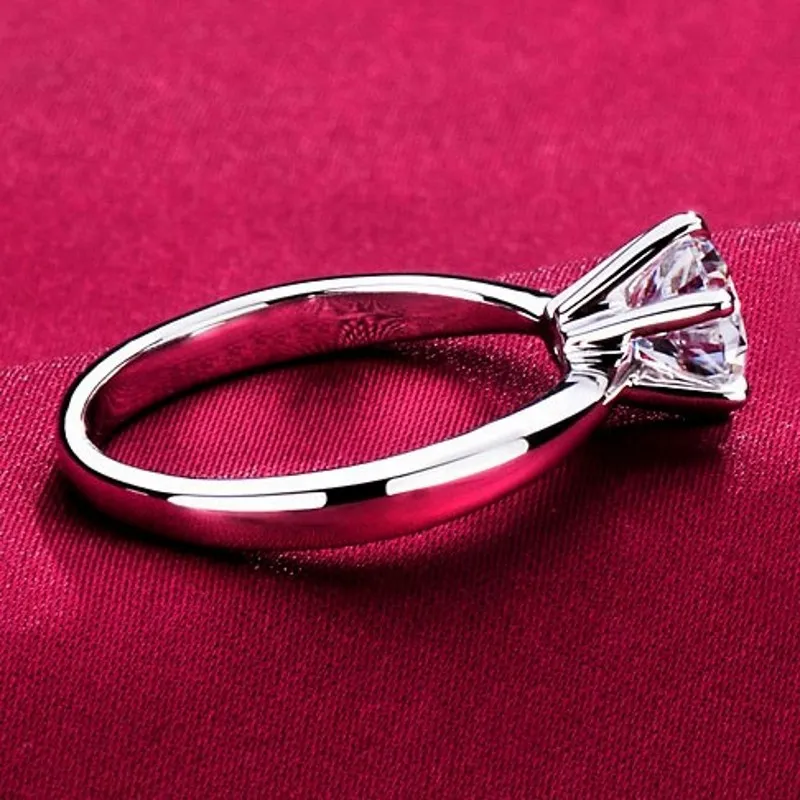 Aldrig bleka 1 0ct S925 Silverengagemang Anelring 18K Real White Gold Plated Cz Diamond Wedding Ring Women254h