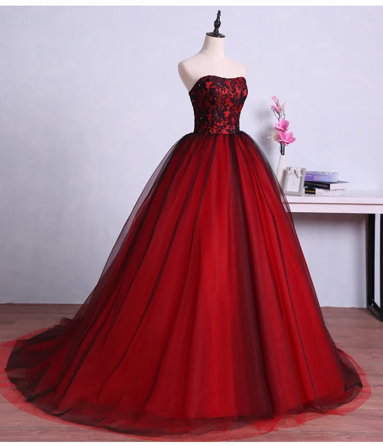 Abiti da sposa gotica nera rossi vintage a cavallo innamorato di tulle in pizzo corsetto degli anni '50 abiti da sposa colorati da sposa non bianco Robe de Mariee 319i