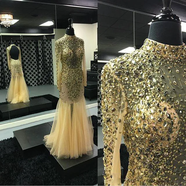 Bling Bling Beaded High Neck Prom Dresses Gold Tulle Zobacz przez czyste Długie rękawy Syrenki Suknie wieczorowe Otwórz Dresses Party Party