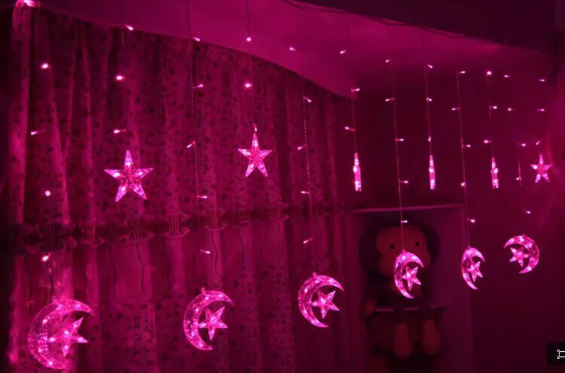 LED Curtain Light Star Moon String Lights 2m * 138leds Wodoodporna lampa dekoracji na ślub świąteczne