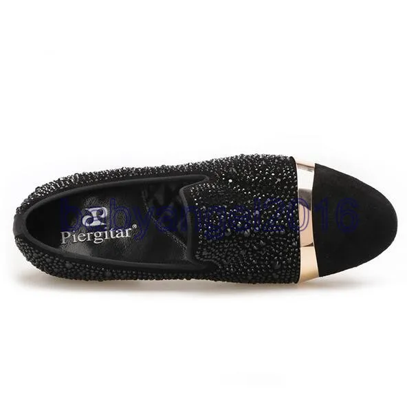 Handgefertigter Black Diamonds Herren-Loafer aus Wildleder mit goldenem Riemen und Satin- und Lederinnensohle für Bankett und Abschlussball