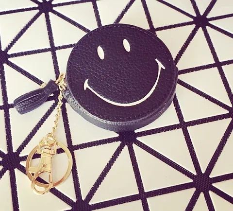 Wholesale- Lovely Cartoon Small Coin Purse Women's Purse Smiling Face Pill Eye Interesting Tassels Bag Pendant Girls Leather Wallet