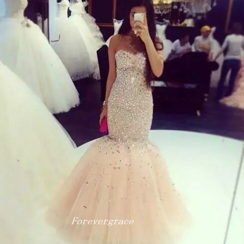 Sexy Champagne Kleur Prom Dress Mermaid Crystals Beaded Sweetheart Long Formal Wear Pageant Party Town Custom Made Plus Size