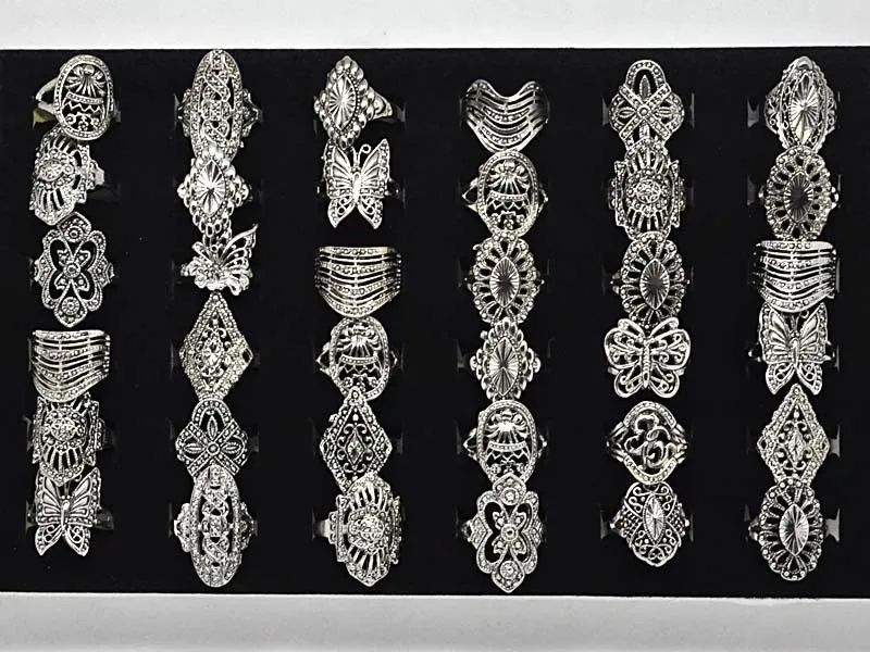 Hurtownie 100 sztuk Stylowy Elegancki Stop Pierścień Biżuteria Mieszany Styl Tybet Srebrny Rocznika Pierścionki Darmowa Wysyłka