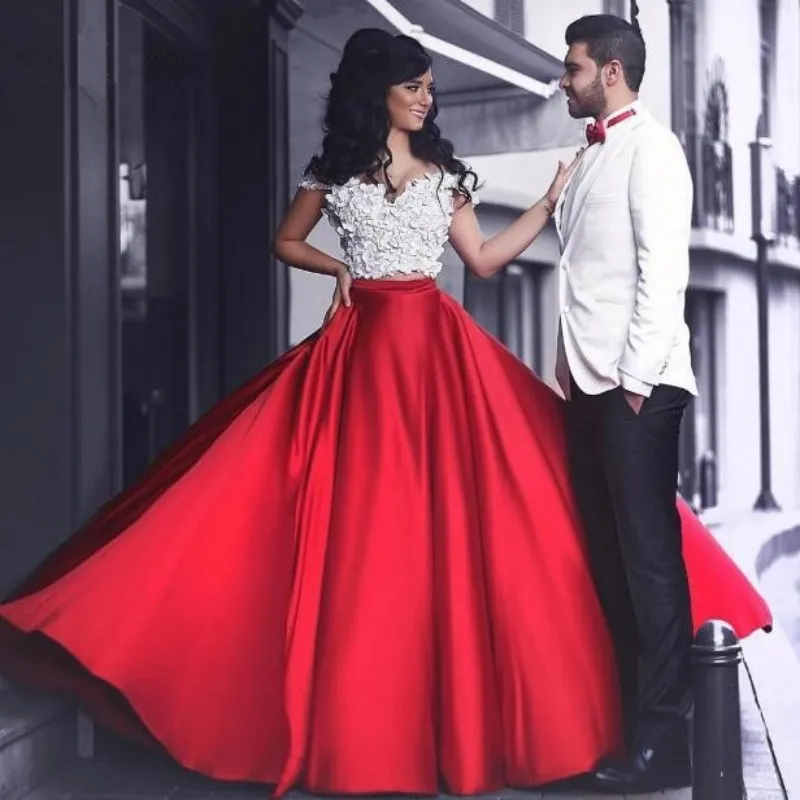 Fabulous Red Charming Prom Dresses Off Shoulder Appliques Sexy Tweedelige Avondjurken 2017 Glamoureuze Kapel Trein Feestjurk