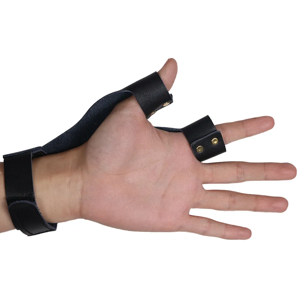Set Guanti Per Arciere: 2 Guanti A 2 Dita Per Mano Sinistra E 1 Guanto A 4 Dita Per Mano Destra