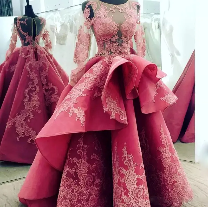 Zuhair Murad Fantasy Evening Dresses Charming See Through Lace Applique Long Sleeves Fromal Evening Gowns Custom Made Sexy Red Car6158225