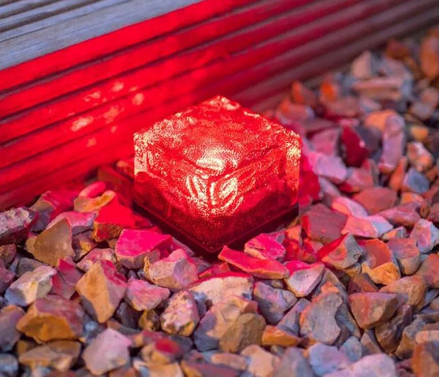 Nowe światło słoneczne LED 4LES Lampa Wodoodporna Zieli Przezroczna Szklana Cegła Rock do Outdoor Yard Deck Droga Dekoracja ogrodowa