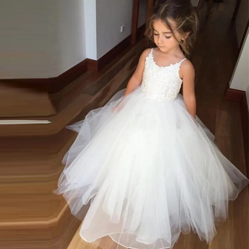 New Lace Flower Girl Dresses for Wedding Party First Communion Dress Straps Long Puffy Toddler Tulle Floor Length Ball Gowns Flower Girls