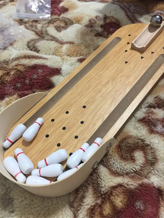 Wooden Mini Bowling Game Nettes Tischballspiel für Kinder und Spielzeug für Erwachsene