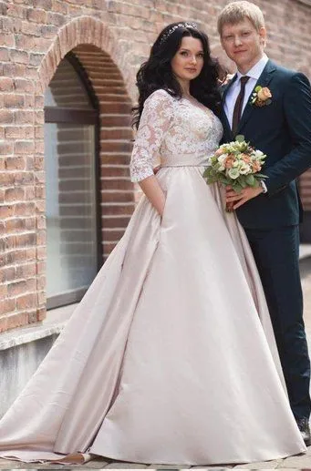 2022 élégantes robes de mariée grande taille robe de mariée dos creux avec illusion demi manches poches de mode robes de mariée de créateurs