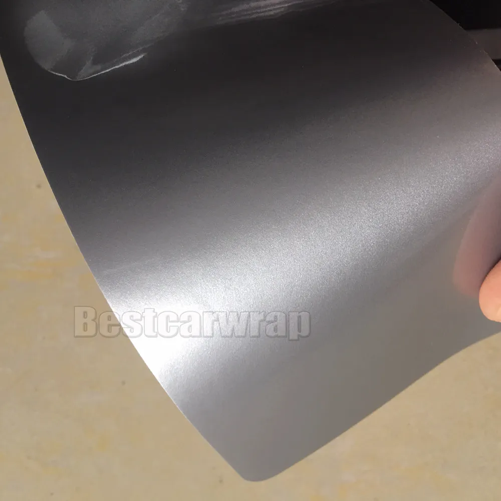 الفضة الاسترليني الفضة اللمعان فينيل التفاف فائقة اللمعان مع 3 طبقات غطاء السيارة غطاء مثل 3M 1080 seris مع هواء خالي من الحجم: 1.52*20m/لفة 5x66ft