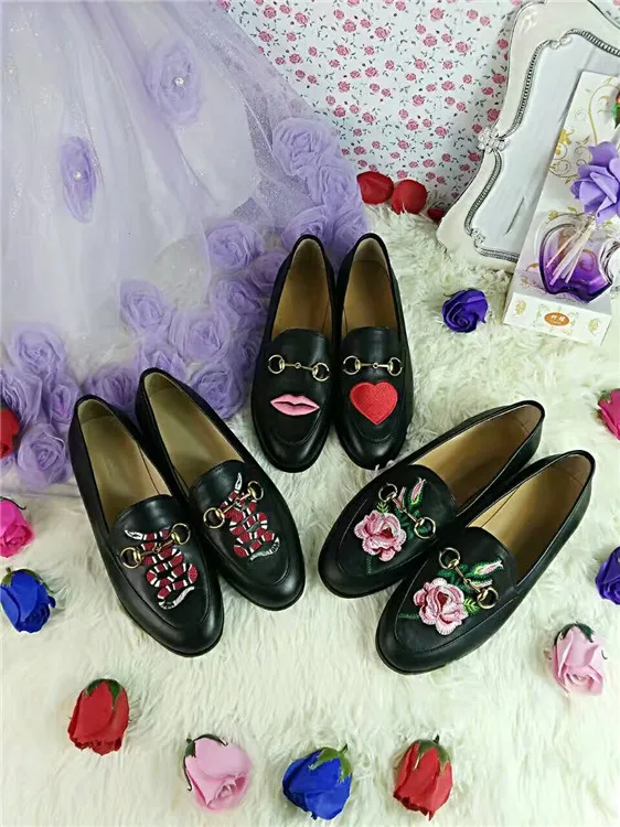 best version! u721 40 genuine leather embroidery flats loafer shoes flower snake heart lips black white g 2017 boyish stylish