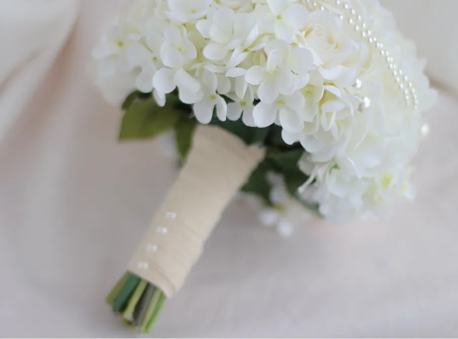 Jane Vini High Quality Bridal Bouquet with Pearls Ivory Champagne Roses人工結婚式の花
