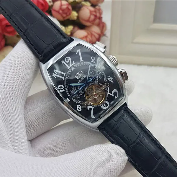 Fashion Luxury Mens Orologi da uomo d'affari Orologio meccanico automatico Top brand Designer Lunetta dorata Grandi orologi da polso Mese Settimana Giorno Data Cinturino in pelle per uomo regalo