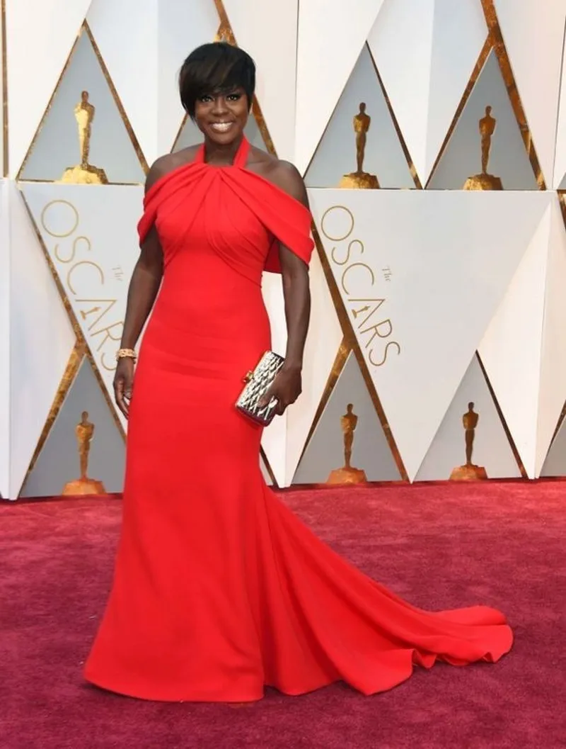 Celebrity formal dresses sale