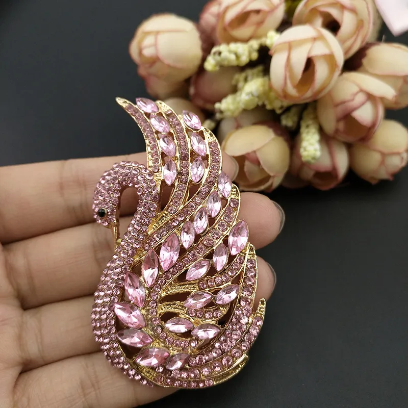 50 stcs/ 63 mm zwaan vogelbroche pin gouden toon roze strass kristalbroches mode dieren bruiloftsfeestjes sieraden te koop