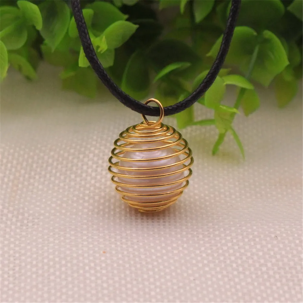 100Pcs DIY Gold Spiral Bead Cages Pendants Jewelry Findings Handmade Jewelry Components Charms 15X14MM 25X20MM 30X25MM268j